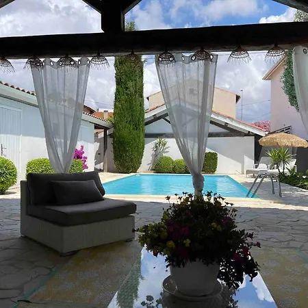 Hotel La Maison Francaise